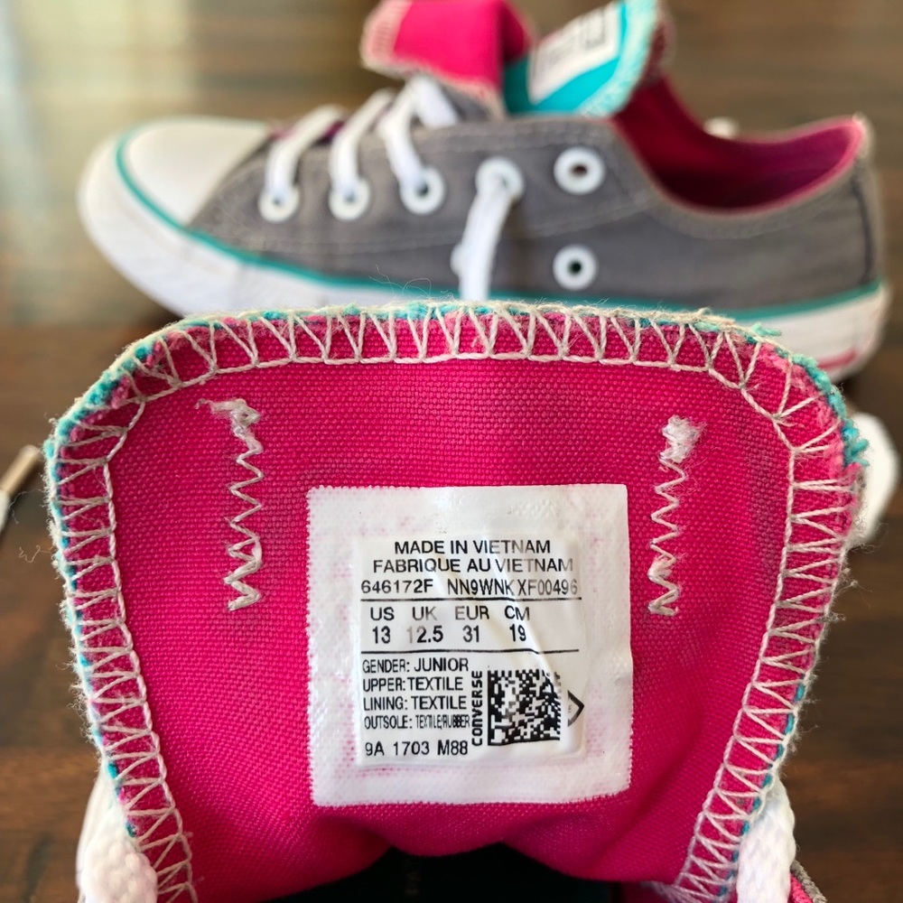 Converse Sneakers - Picture 6 of 6